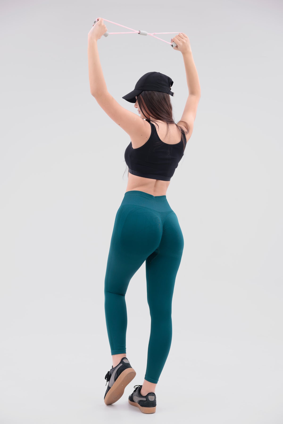 Toparlayıcı Yüksek Bel Seamless Spor Tayt – Push Up Etkili & Nefes Alabilir