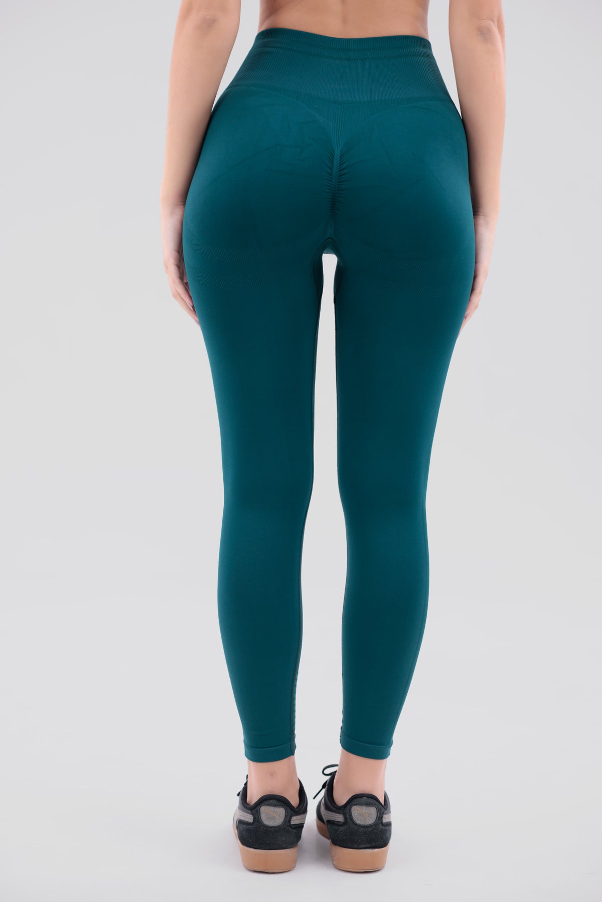 FlexForm™ Premium Seamless Push-Up Leggings. Free Shipping | Easy Returns | True to Size