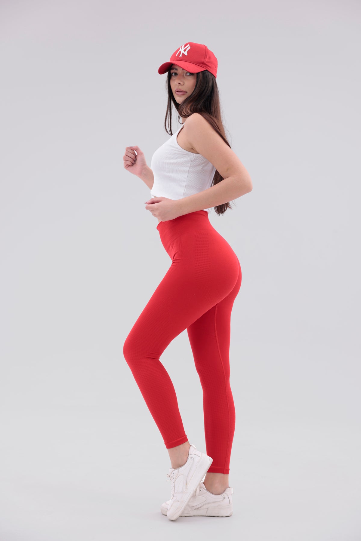 Toparlayıcı Yüksek Bel Seamless Spor Tayt – Push Up Etkili & Nefes Alabilir