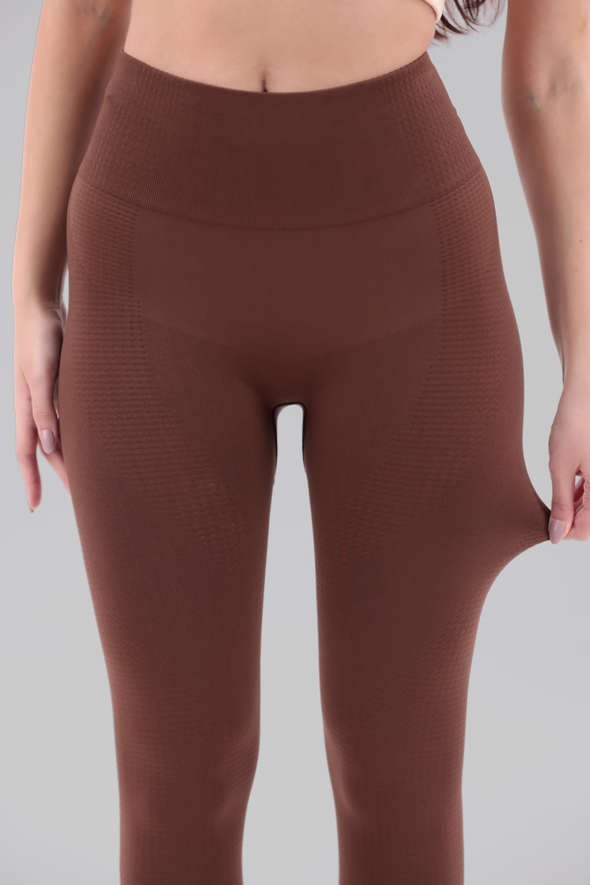 Toparlayıcı Yüksek Bel Seamless Spor Tayt – Push Up Etkili & Nefes Alabilir