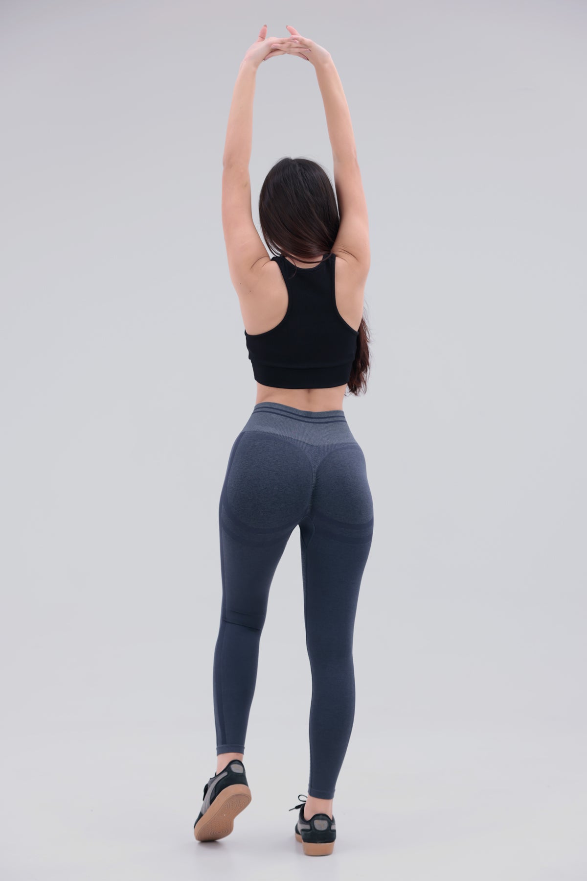 Toparlayıcı Yüksek Bel Seamless Spor Tayt – Push Up Etkili & Nefes Alabilir